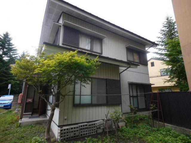軽井沢町の大型貸家